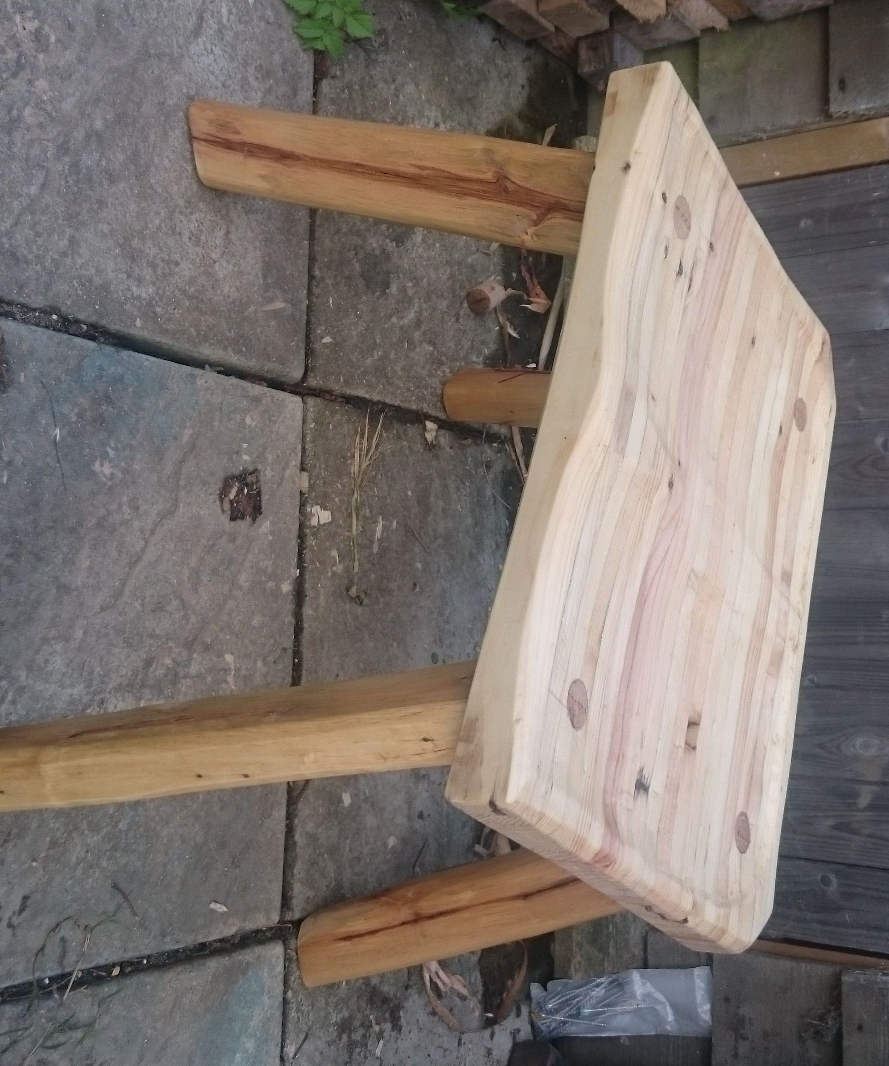 100% pallet wood stool DIY Project DIY Project Image