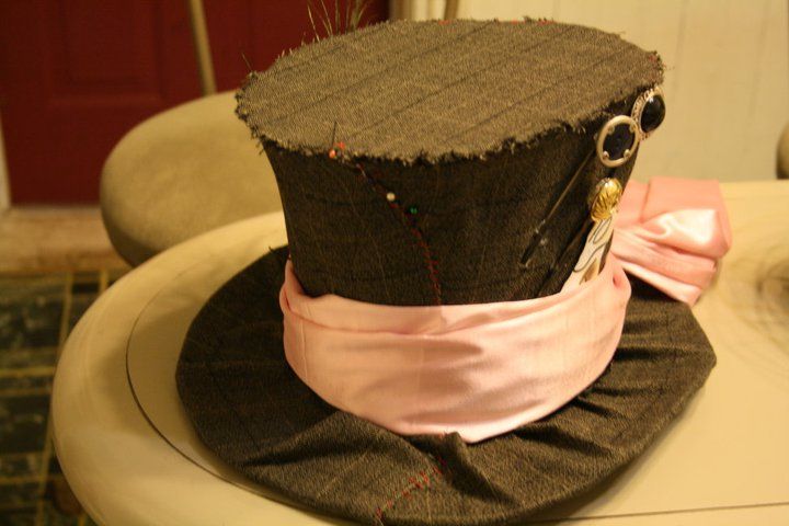 alice in wonderland's mad hatter costume (mostly the hat) DIY Project DIY Project Image