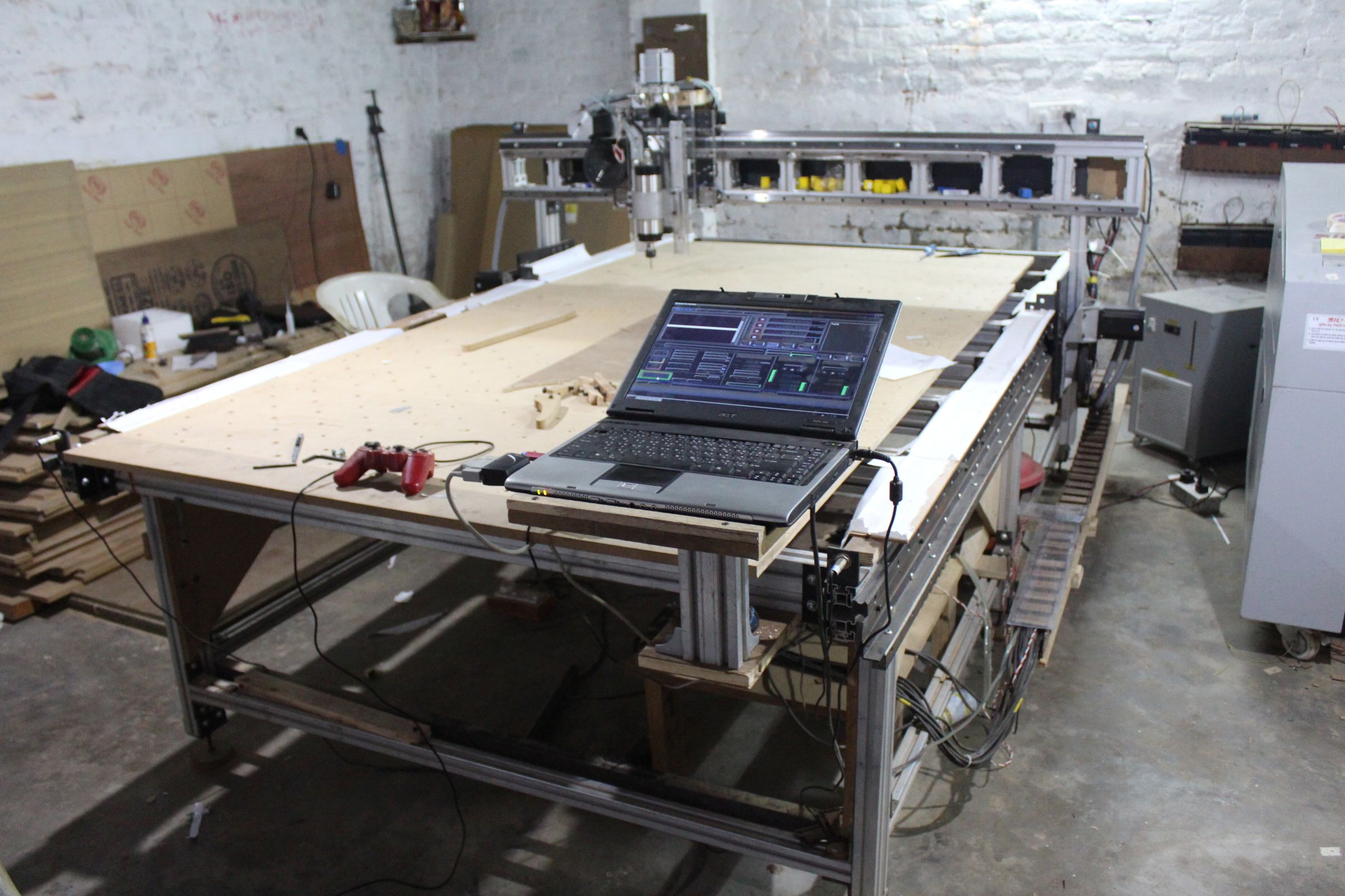 DIY CNC Router Build (large Format 5x10ft, Rack and Pinion) 12 Steps