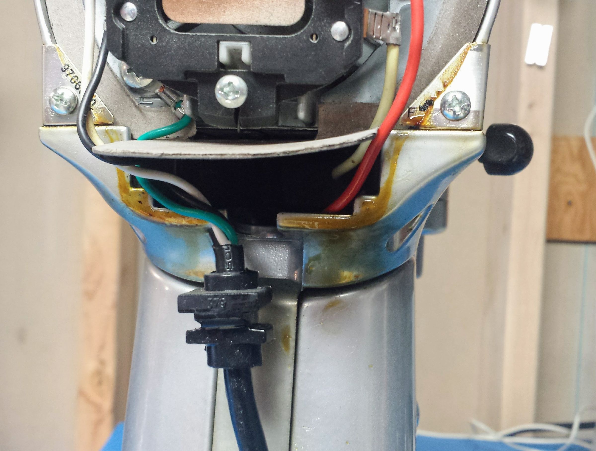 How to Repair a Leaking Kitchenaid Mixer 12 Steps (with Pictures