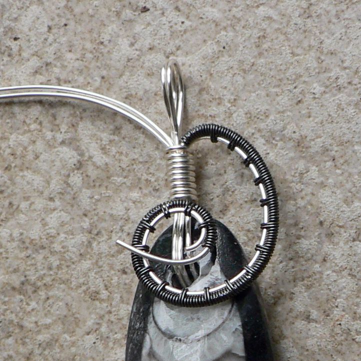 Simple Pendant With Wire Wrap Top : 12 