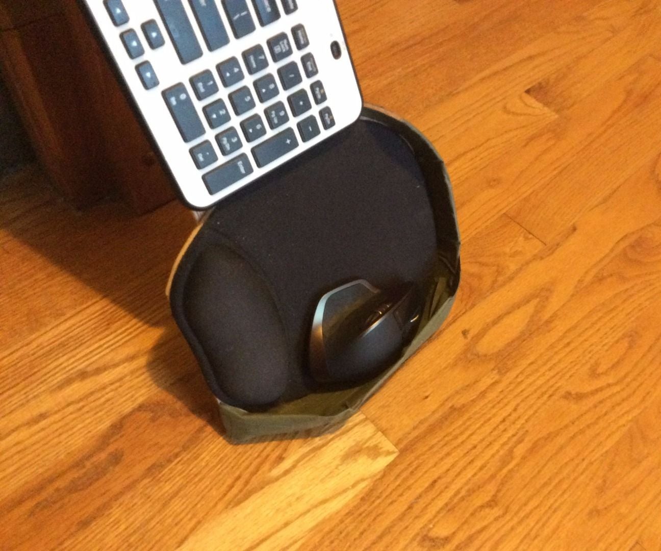 Couch KBM (keyboard/mouse on the Couch) 7 Steps (with Pictures