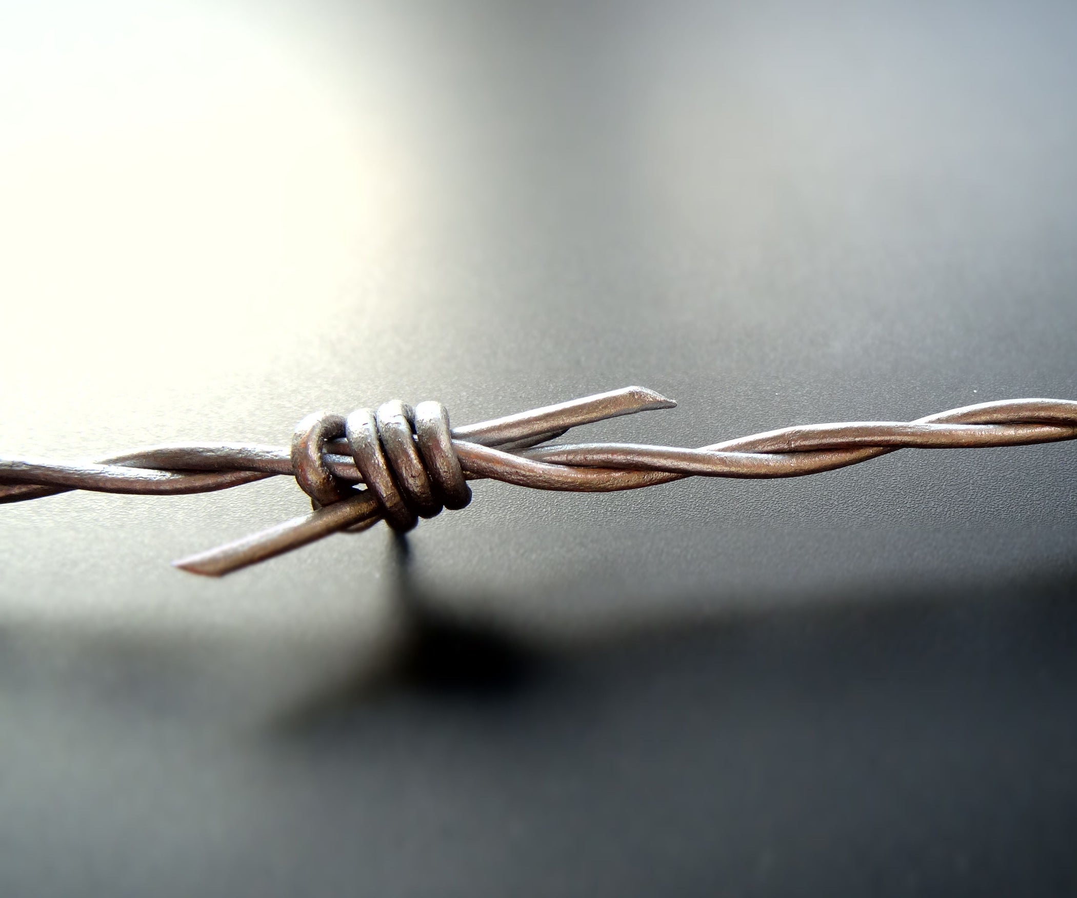 How to Make Fake Barbed Wire With Leather 4 Steps (with Pictures