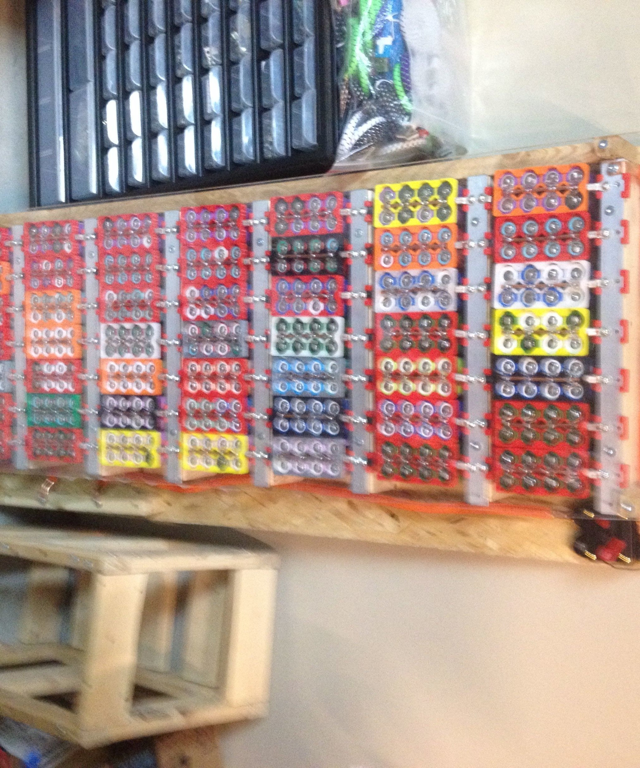 2.4kWh DIY Powerwall From Recycled 18650 Lithiumion Laptop Batteries