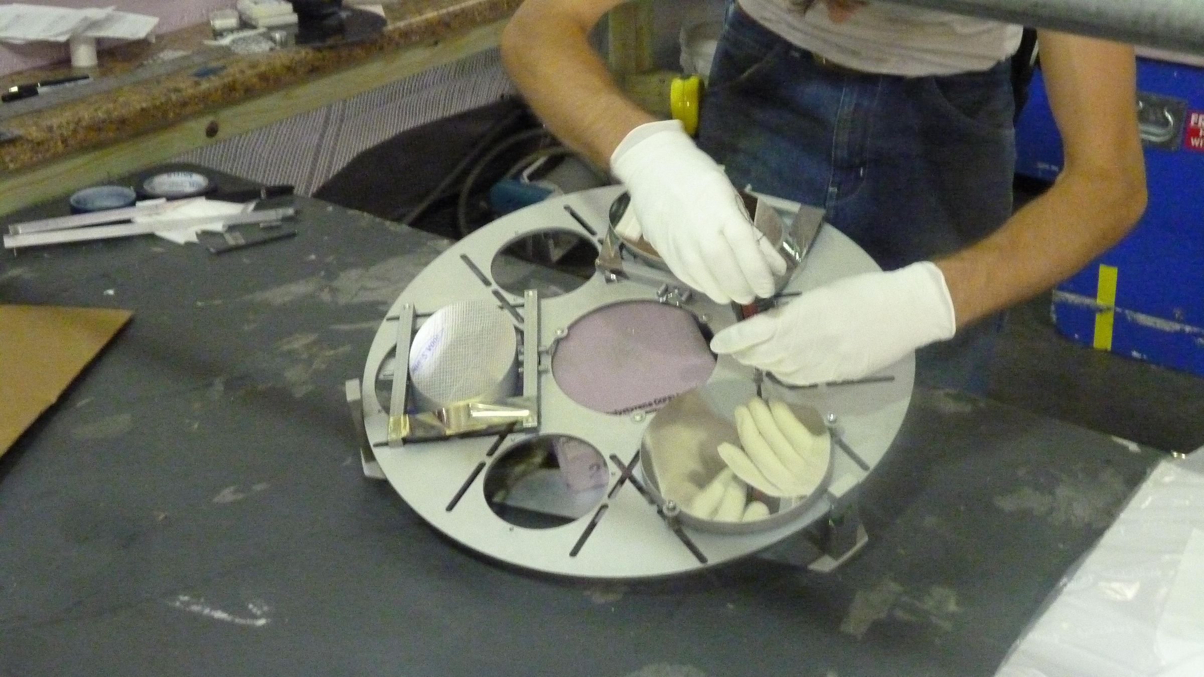 Grind and Polish a Dobsonian/Newtonian Telescope Mirror With Hand Tools