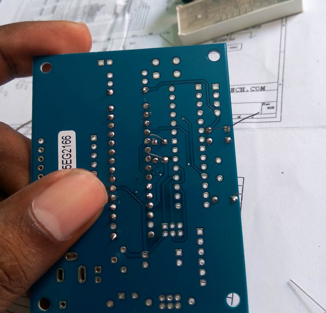 DIY Capacitance Meter : 7 Steps Circuit Diagram