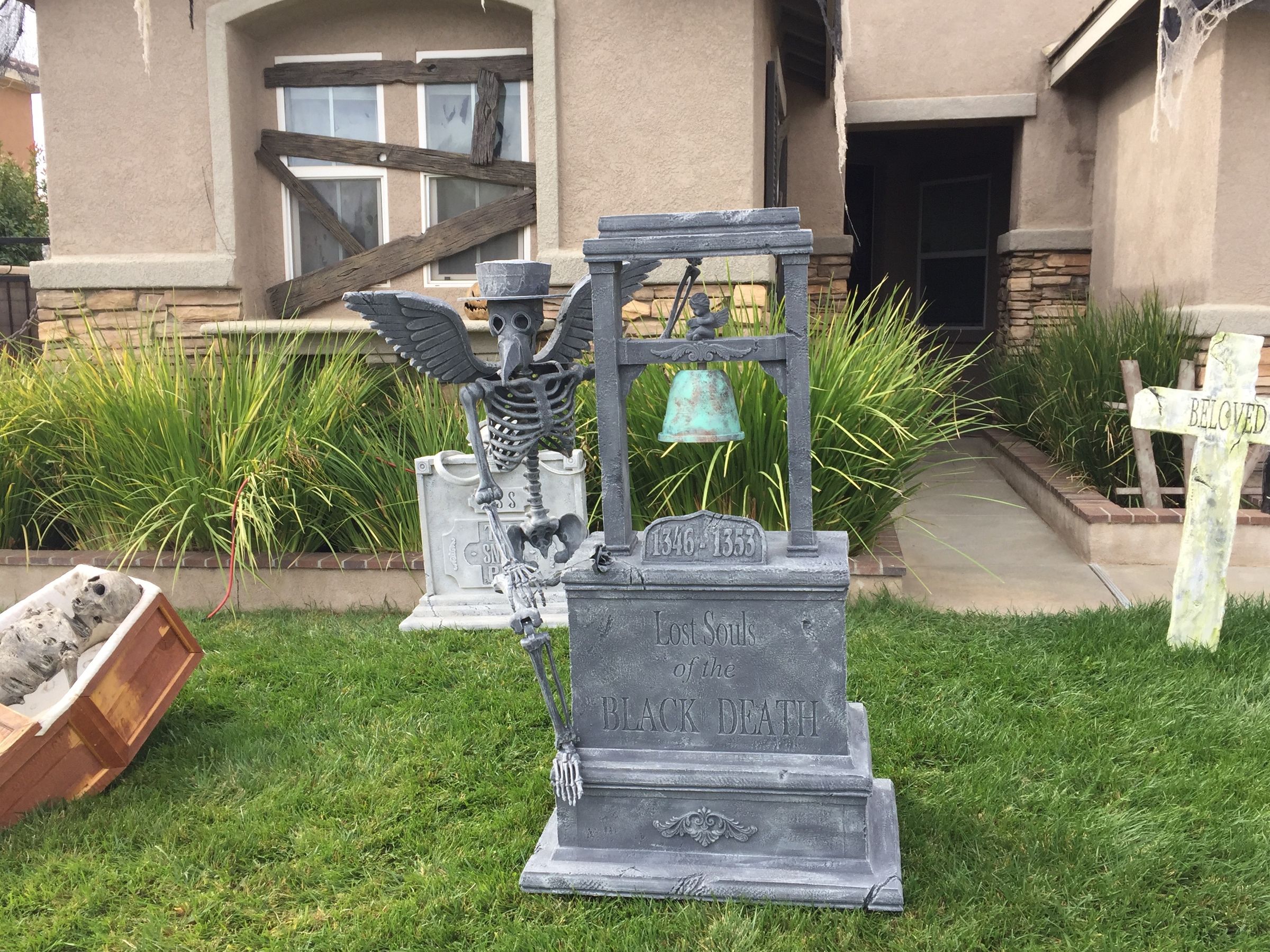 Black Plague Memorial and Tombstone Tips 8 Steps (with Pictures